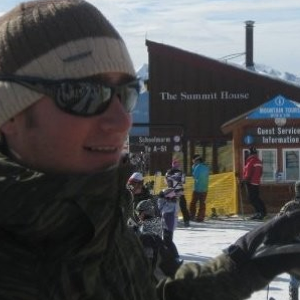 David Batchelor – Helpfull